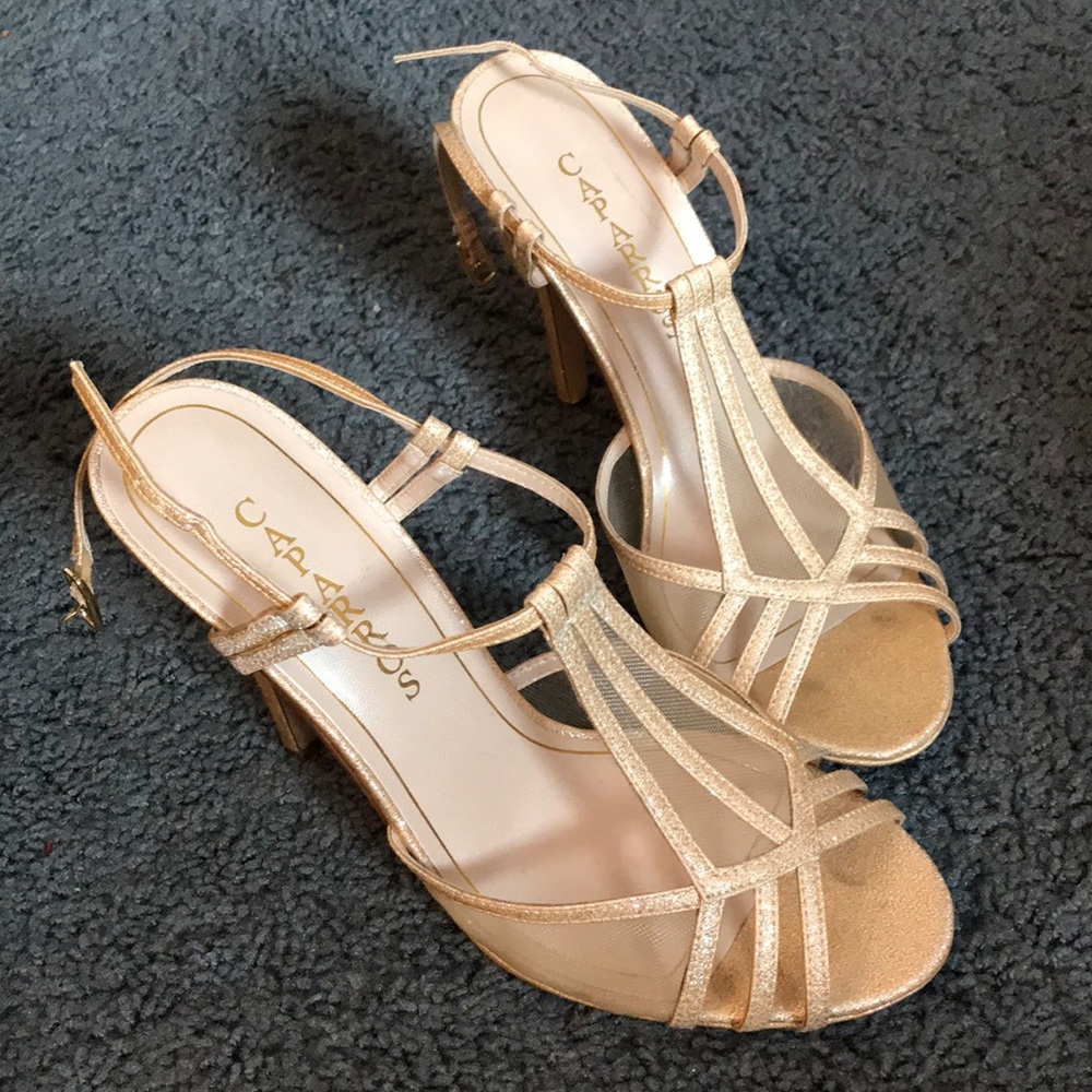 Heels - Picture 2 of 3